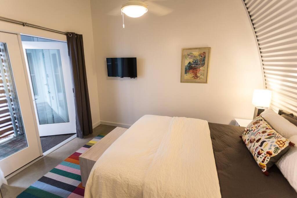 Moon 201 - Crescent Moonset - 1br - 1 Bath * New Orleans